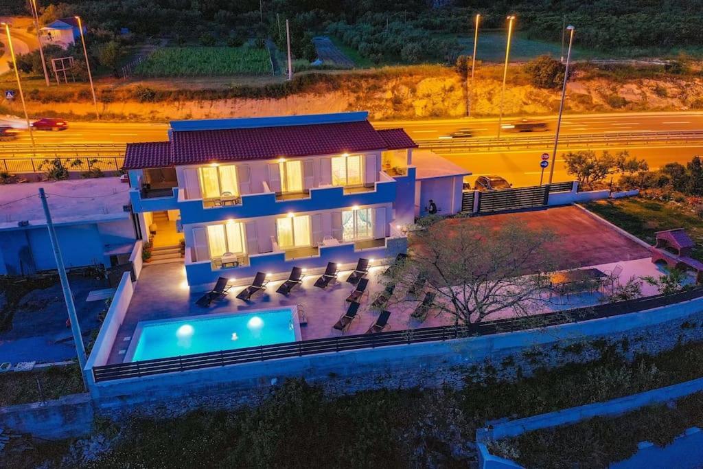 Villa Dispet *