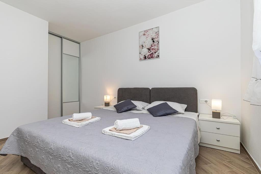 Dispet Villa Kastela